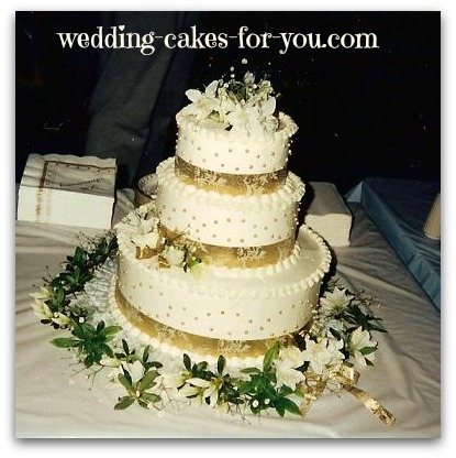 Examples of wedding anniversary cakes