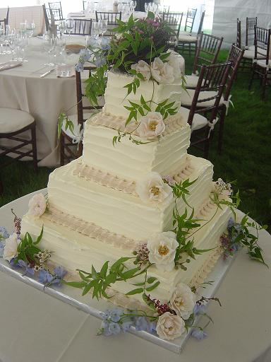 Square Wedding Cake With Fresh Flowers by Wedding Cakes For You 
