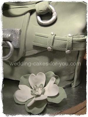 My less than perfect fondant purse cake. 