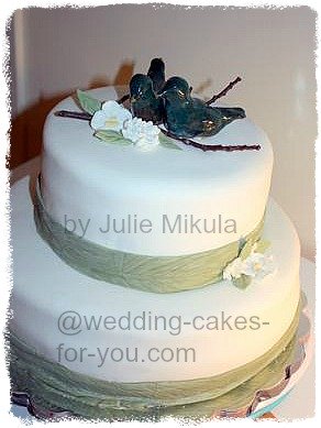 Outdoor Wedding Cake Designed With The Outdoors In Mind
